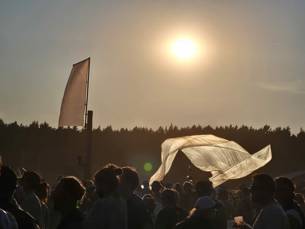 Sonne über der Nation of Gondwana